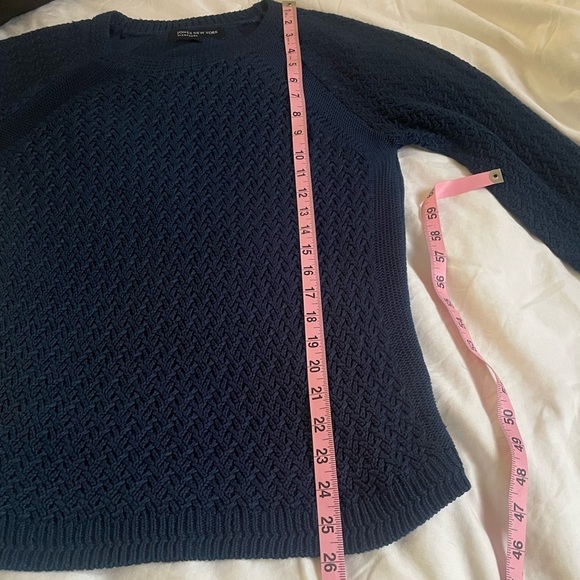 Deep Teal Blue Jones New York Signature Crew Knit Sweater EUC Medium - Picture 3 of 7